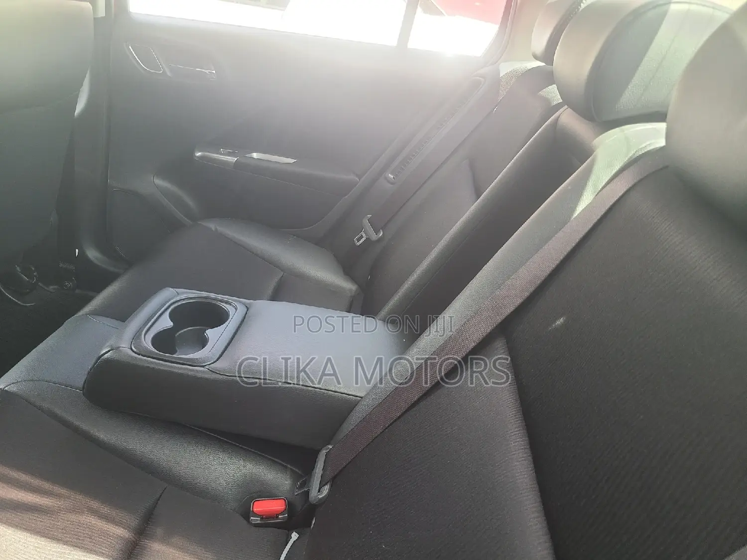 Honda Grace 1.5 Hybrid AWD 2016 Red