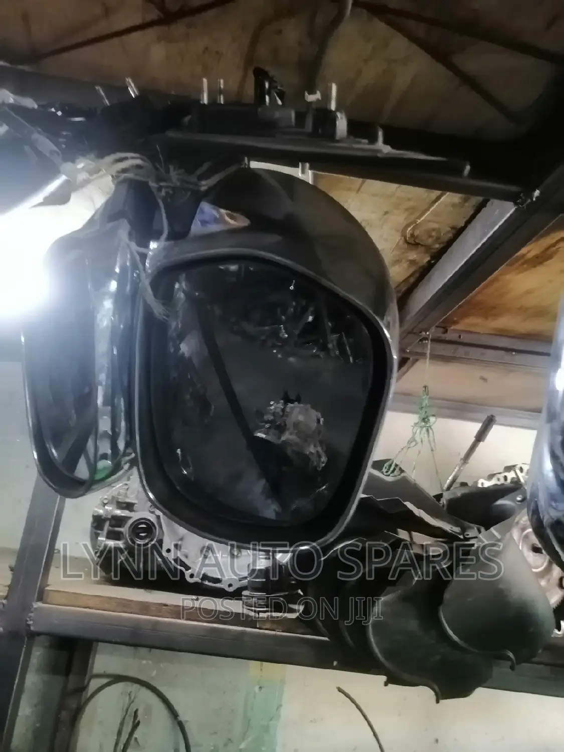 Toyota Hiace 7l Electric Side Mirror