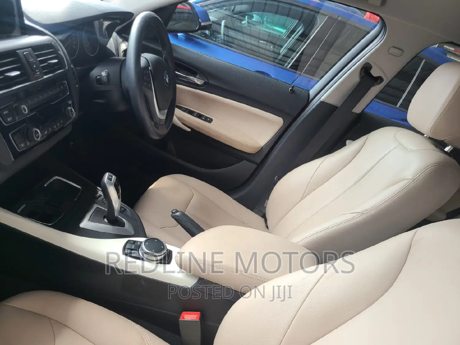 BMW 120i 2016 Red