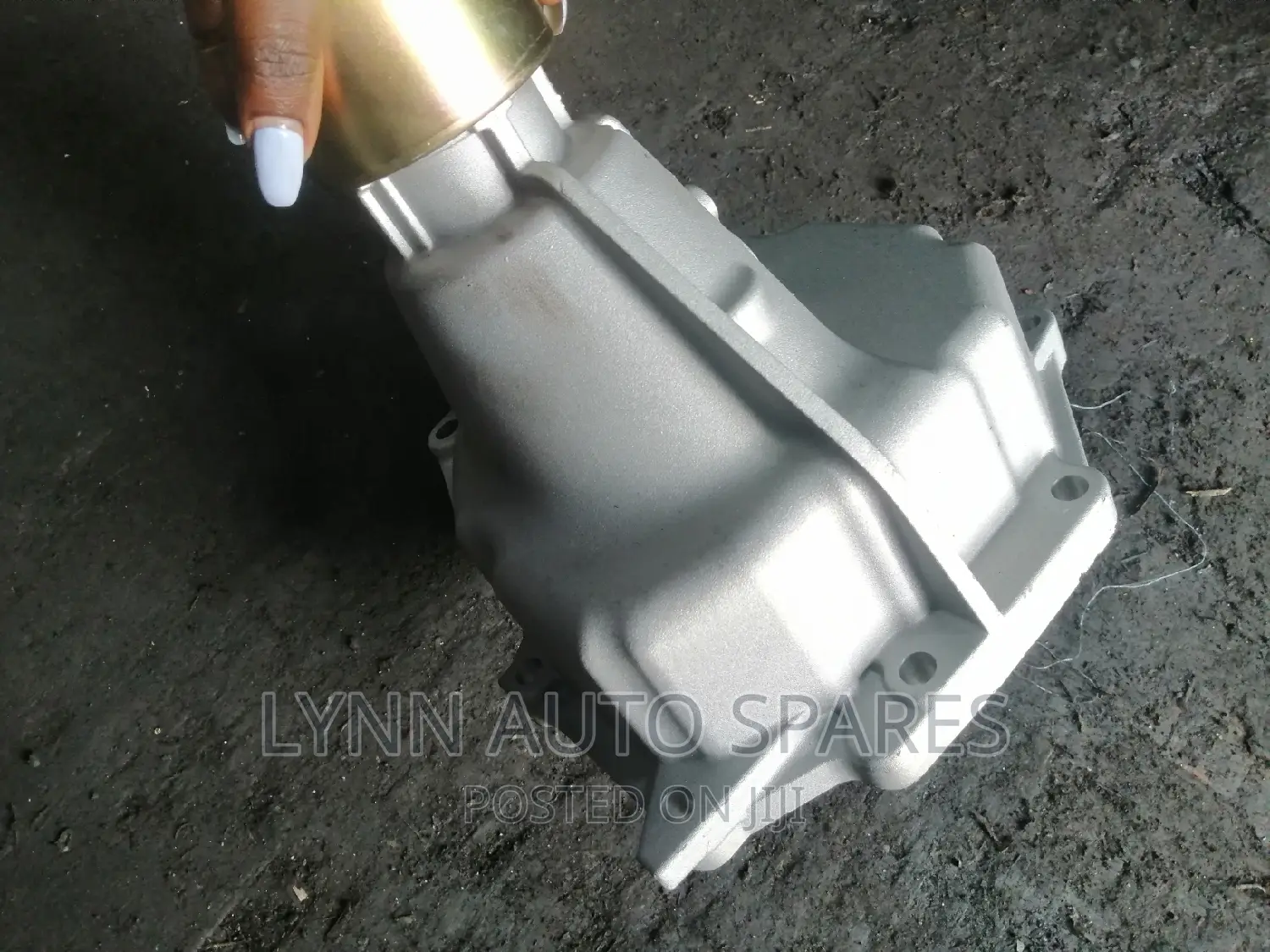 Toyota Hiace Shark 3l Gear Box Rear Tail