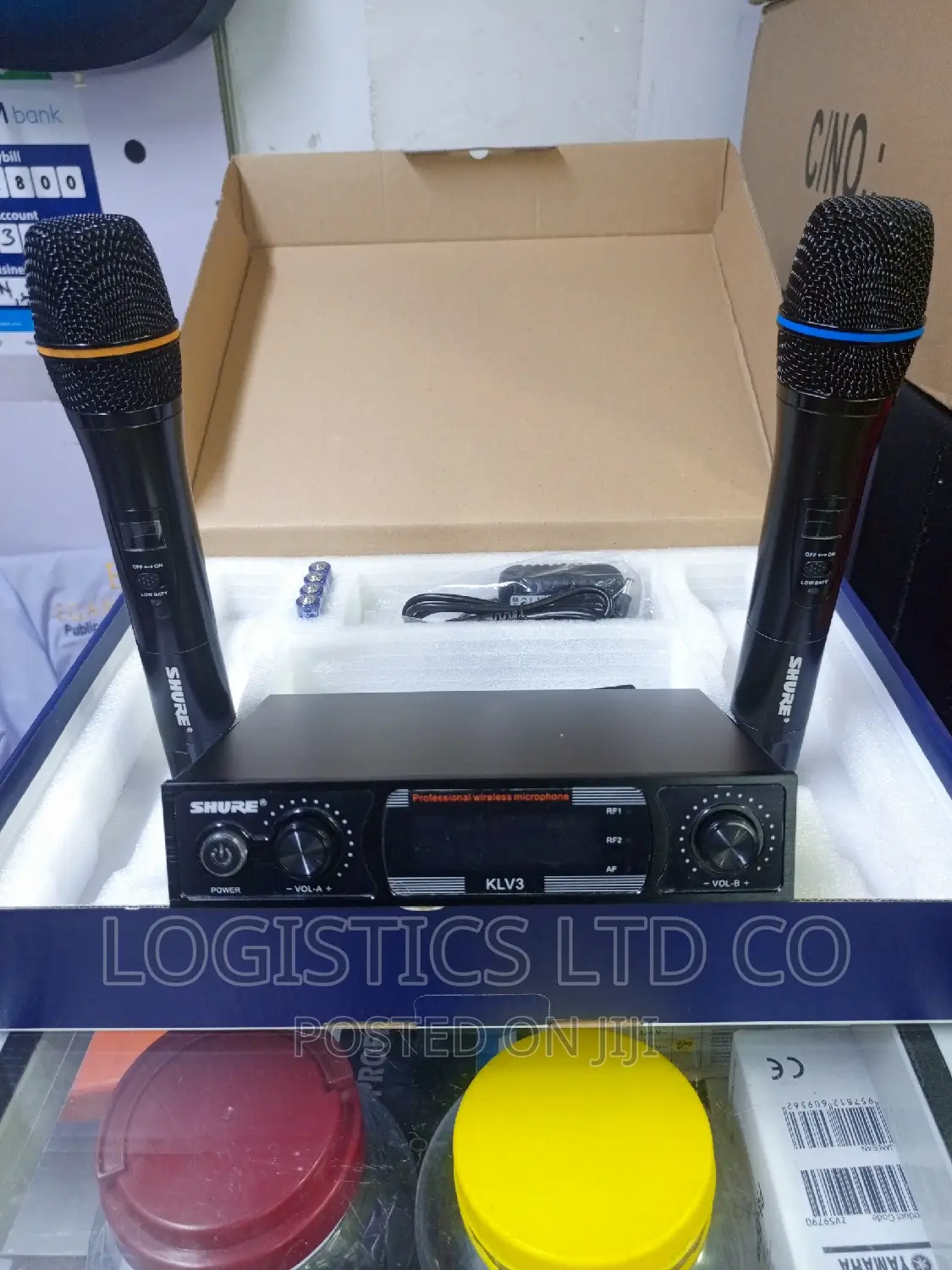 Professional Wireless Microphone Shure KLV3