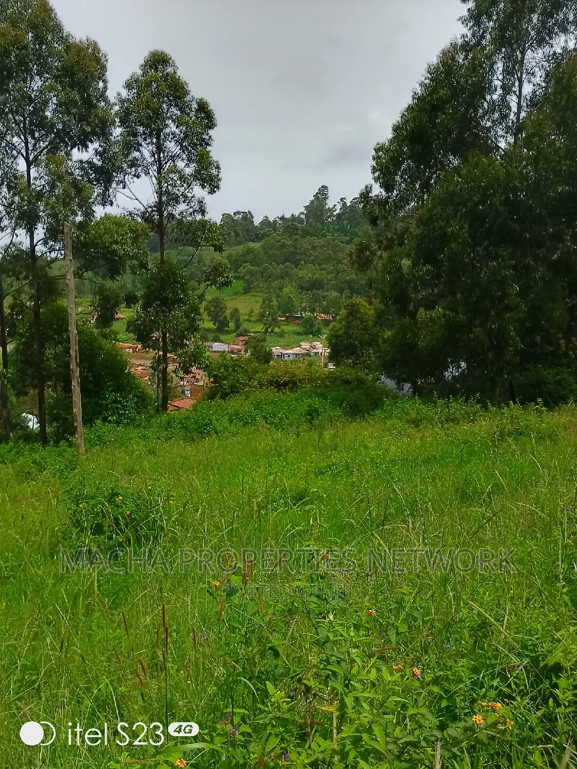 Mua -Kaloleni 2 Acres Half Quick Sale 2.9M Per Acre