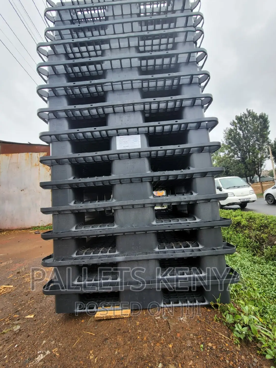 Plastic Pallets- Heavy Duty Plastic Pallets. (#OV09)
