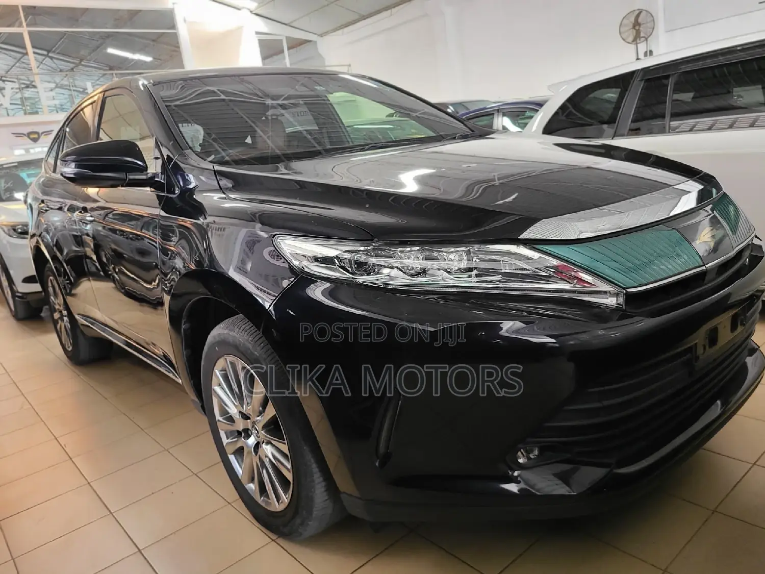 Toyota Harrier 2.0 Turbo 2017 Matt Black