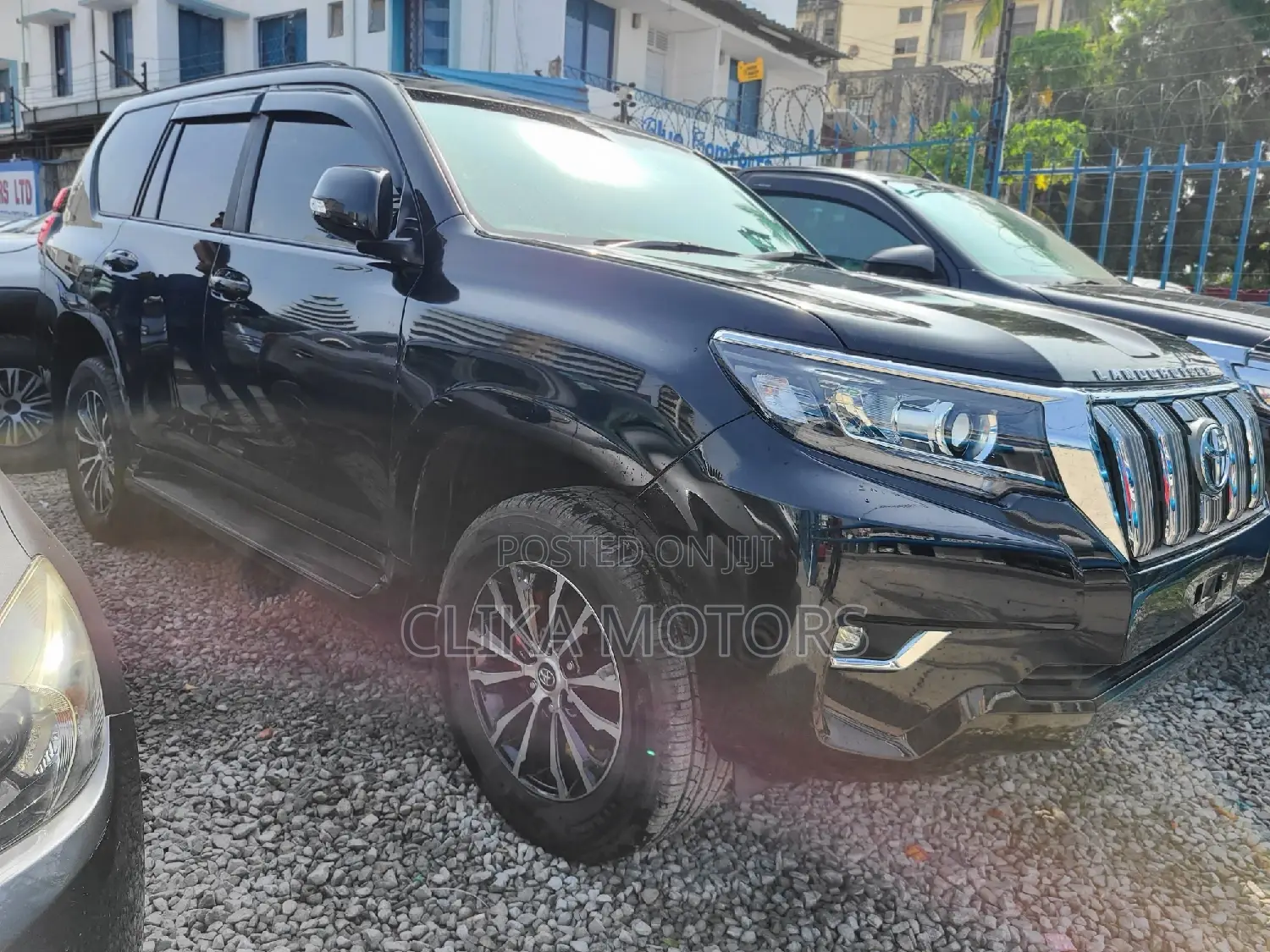 Toyota Land Cruiser Prado 2.8 D-4D 2016 Matt Black