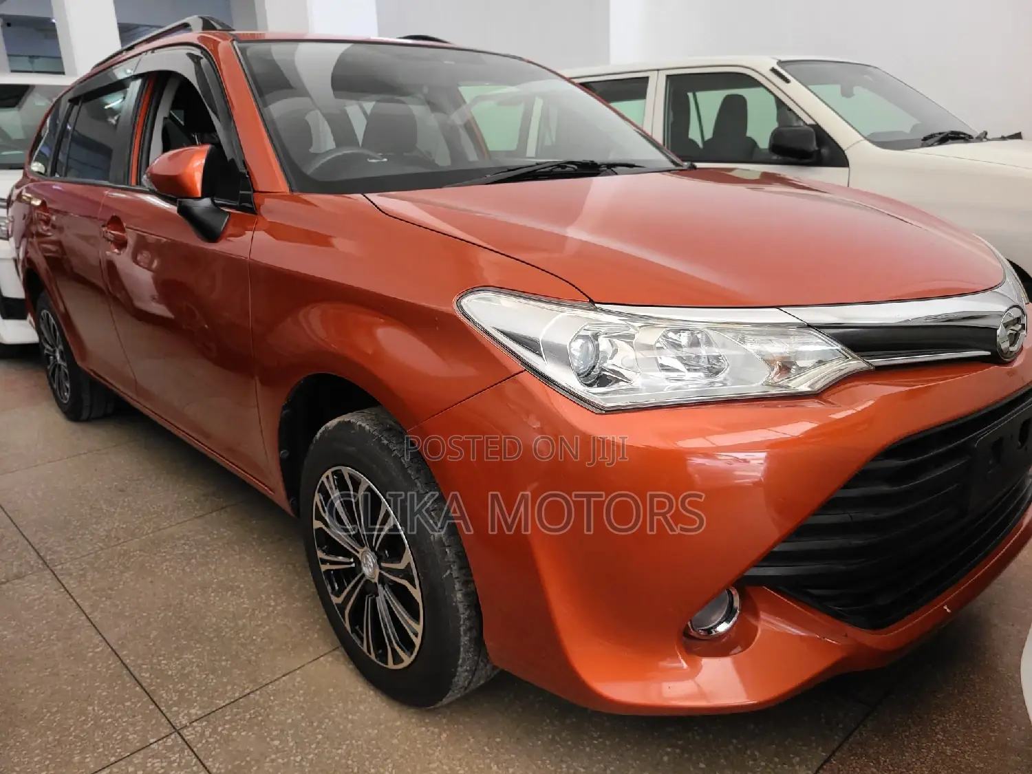 Toyota Corolla Fielder 2016 Orange