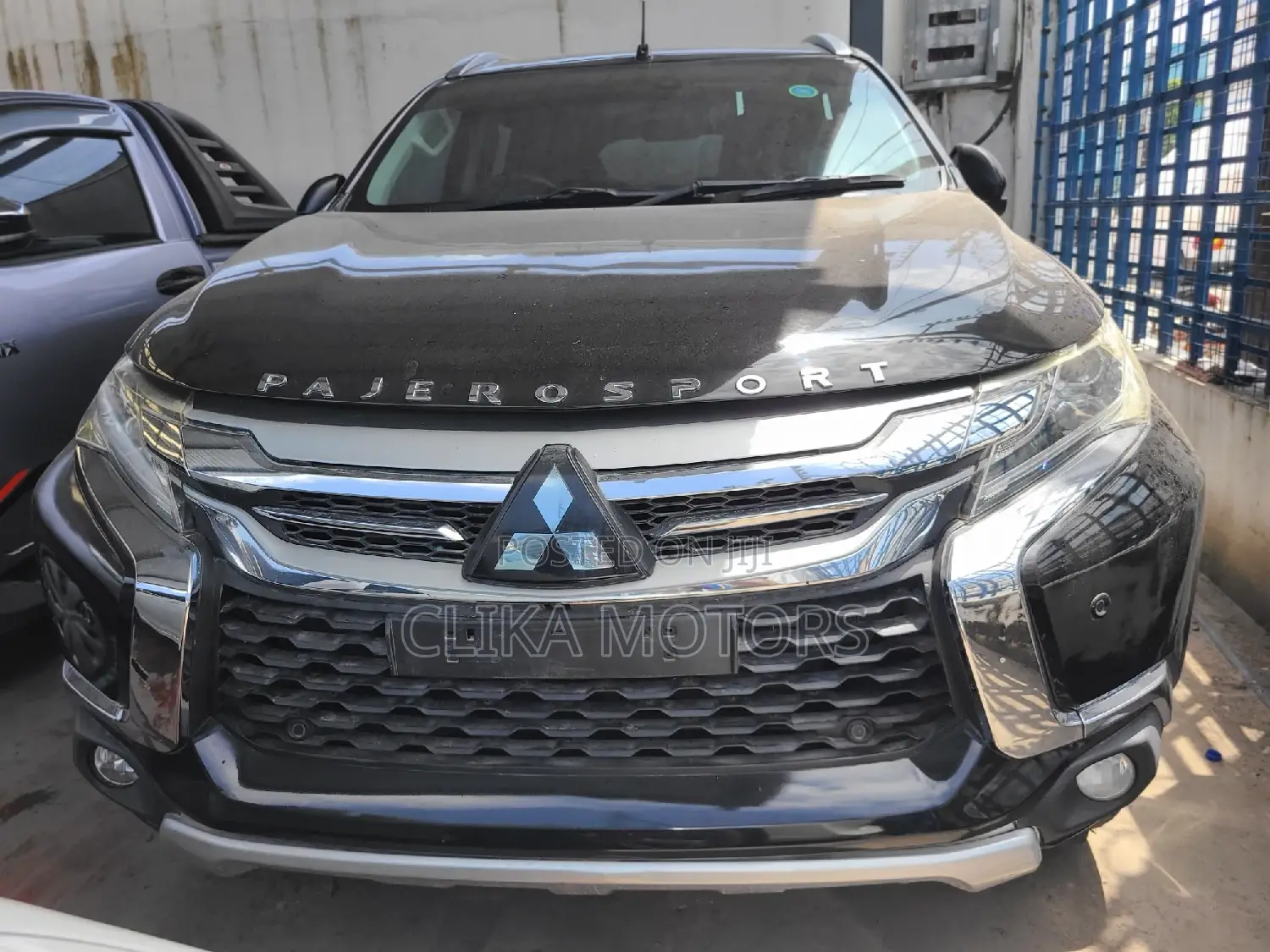 Mitsubishi Pajero V80 3.0 VR-I 2016 Matt Black
