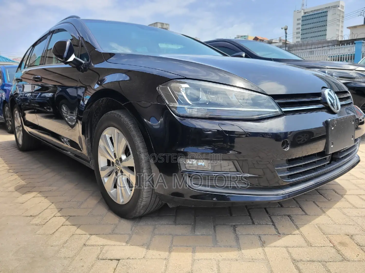 Volkswagen Golf TSI S 2-Door FWD 2016 Black