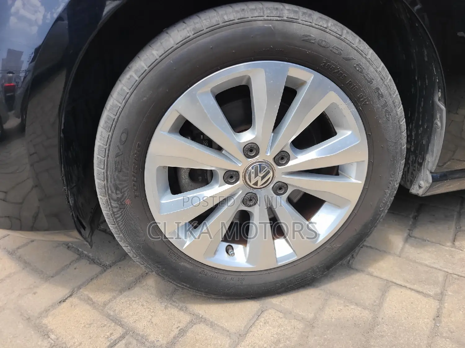 Volkswagen Golf TSI S 2-Door FWD 2016 Black