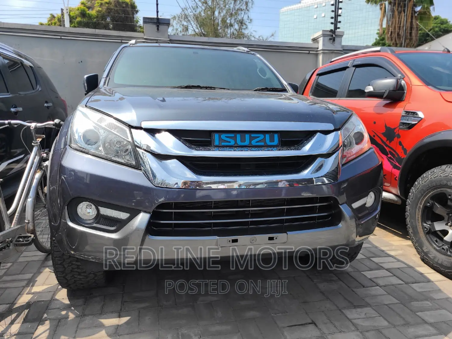Isuzu D-MAX 2016 Black