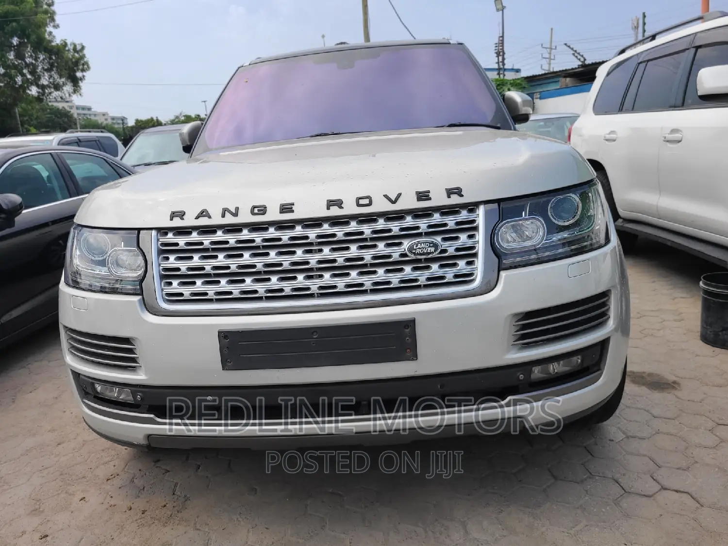 Land Rover Range Rover 3.0L Supercharged HSE 2016 Silver