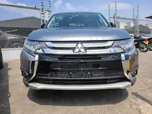 Mitsubishi Outlander 2.0 PHEV AWD 2016 Gray