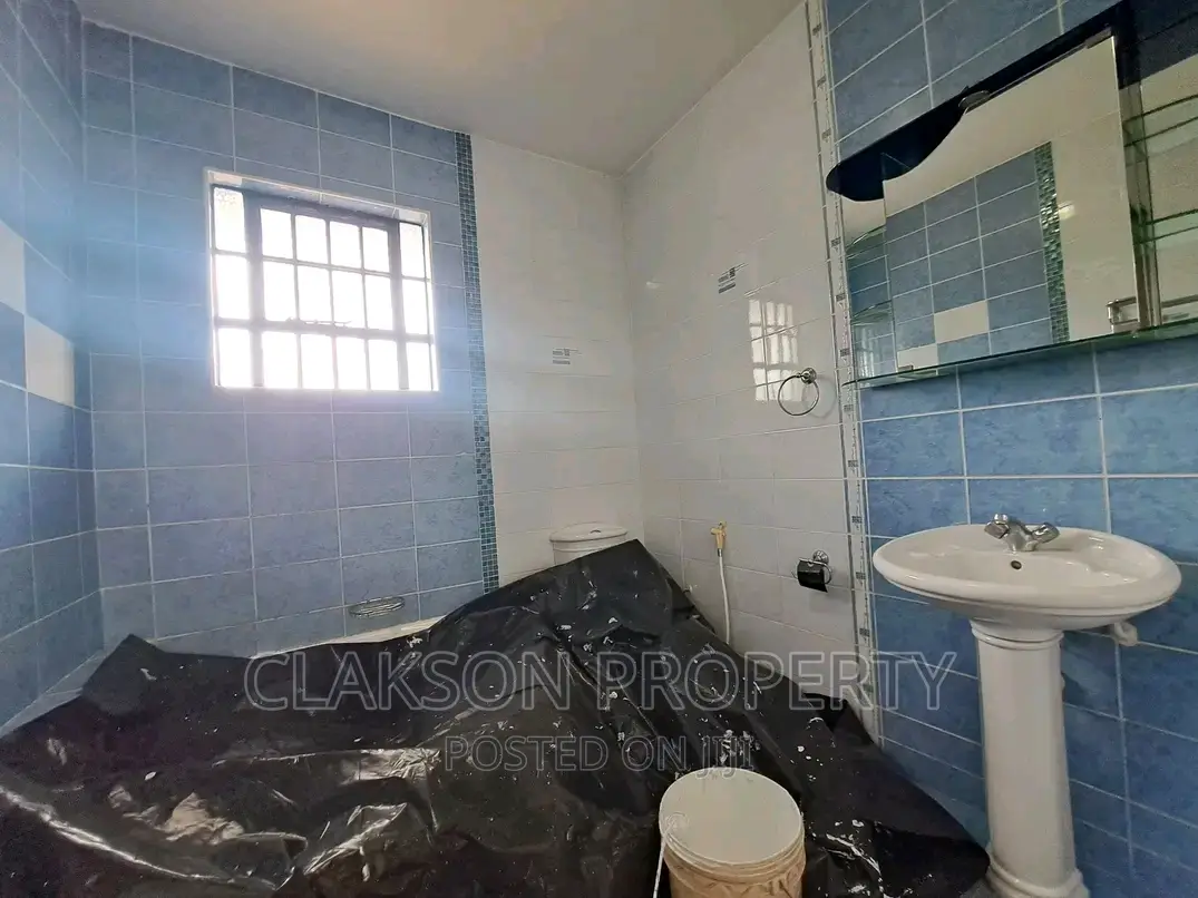 5bdrm Townhouse / Terrace in Lavington for rent