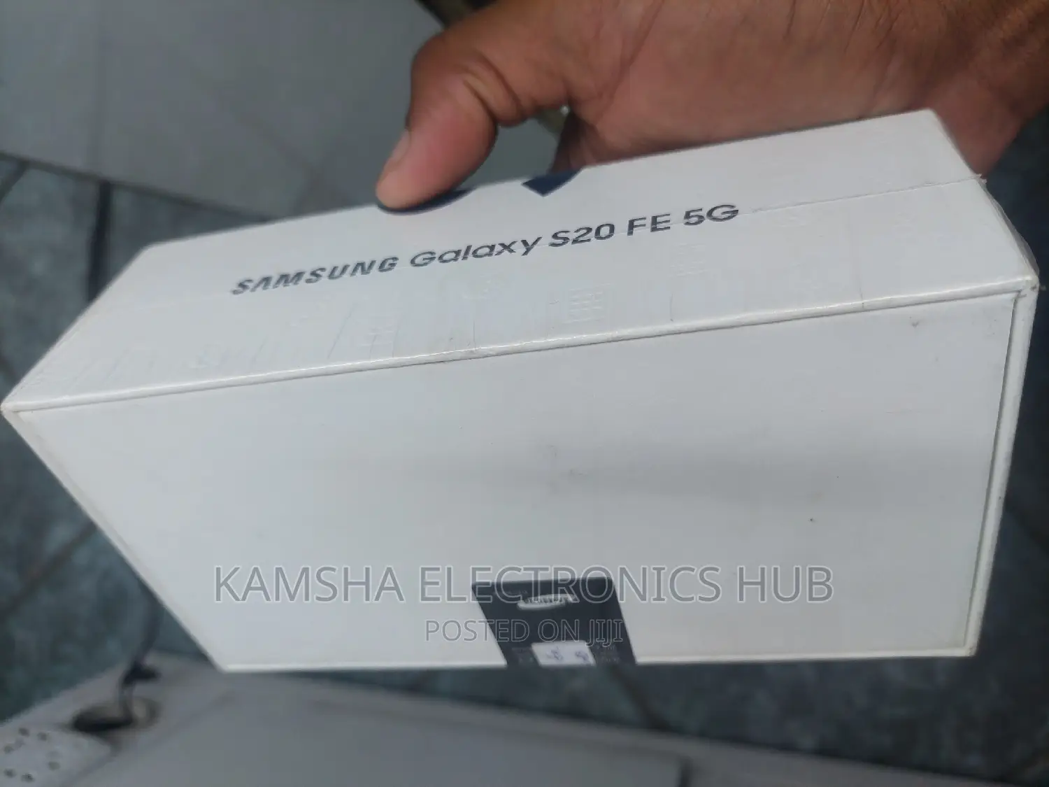 New Samsung Galaxy S20 FE 128 GB Blue