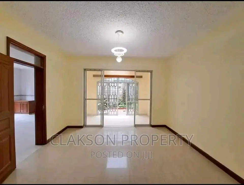4bdrm Townhouse / Terrace in Lavington for rent