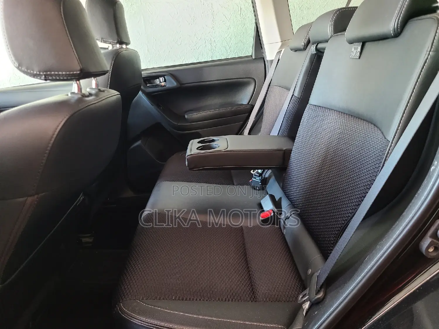 Subaru Forester 2.0XT Touring AWD 2017 Black