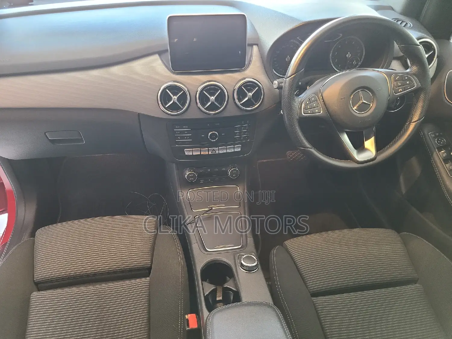 Mercedes-Benz B-Class Base B 250e 2017 Red