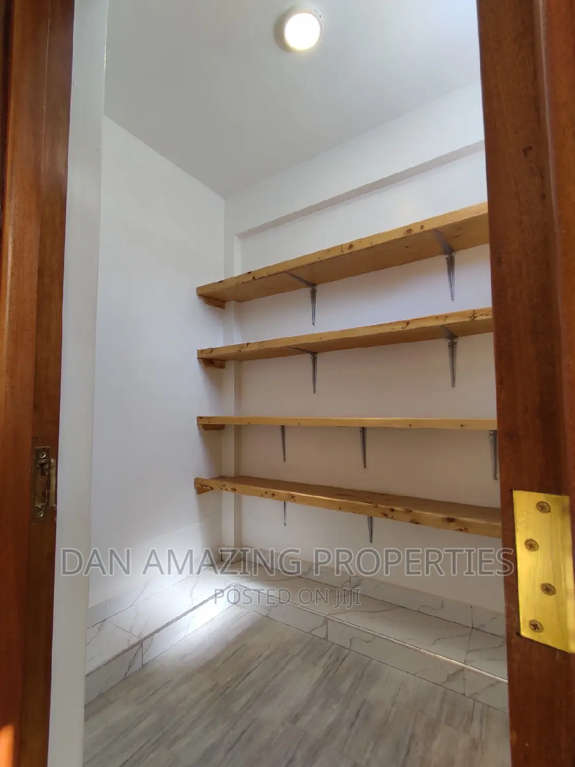 4bdrm Townhouse/Terrace in Nazareth Plus Dsq, Ongata Rongai for sale