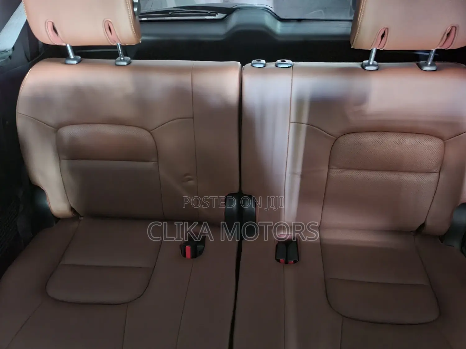 Toyota Land Cruiser 4.6 V8 AX 2016 Matt Black