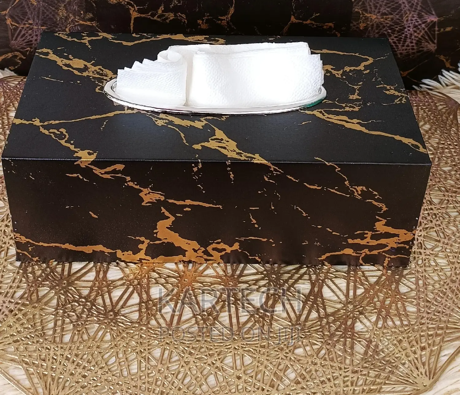 Marble Tissue Holder