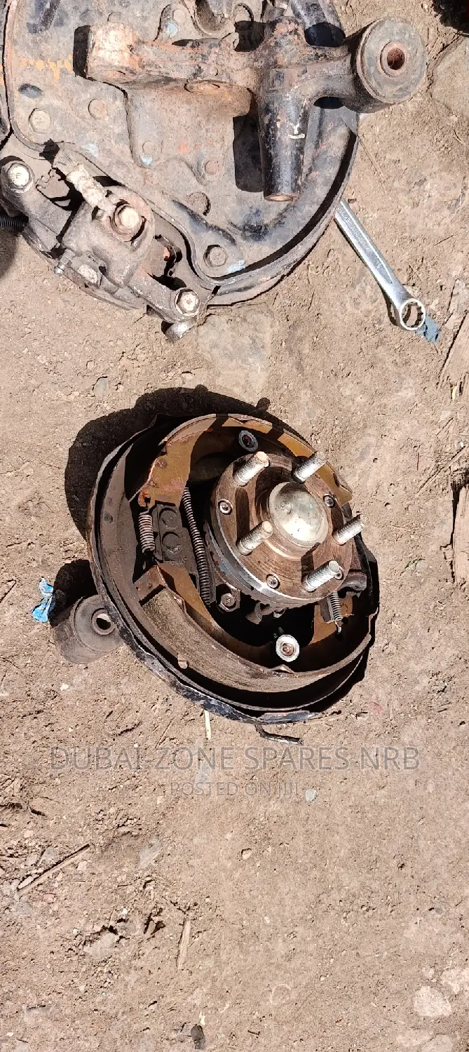 Impreza, Legacy, Forester Rear Wheel Hubs Complete Available