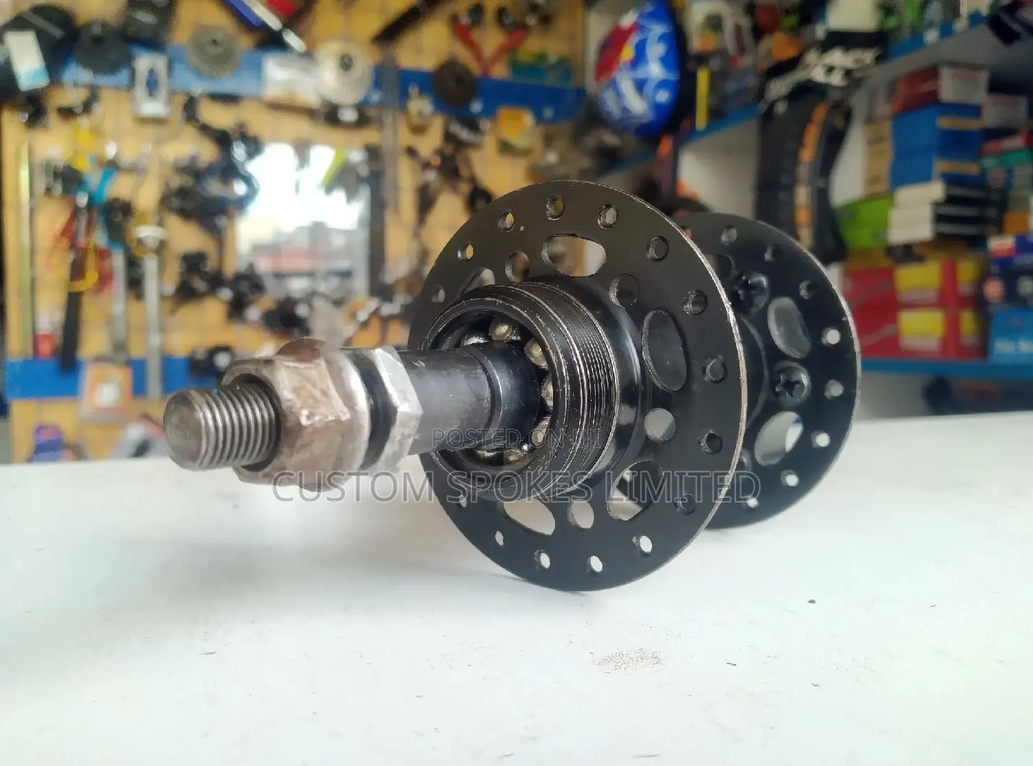 Ex UK 36H Disk Hub