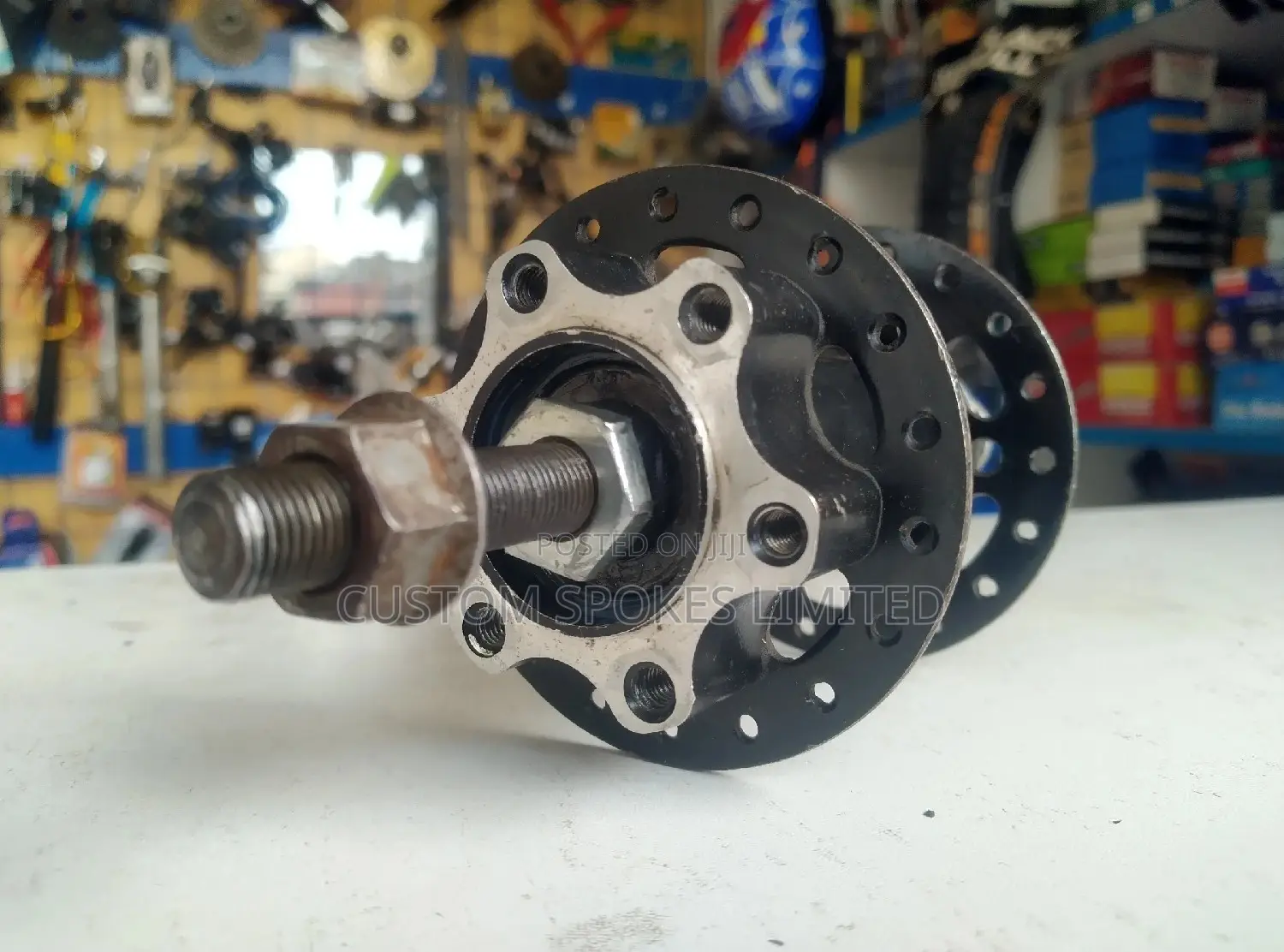 Ex UK 36H Disk Hub