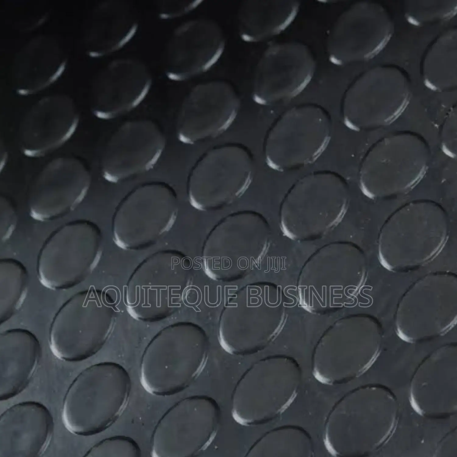 Coin Stud Rubber Mat
