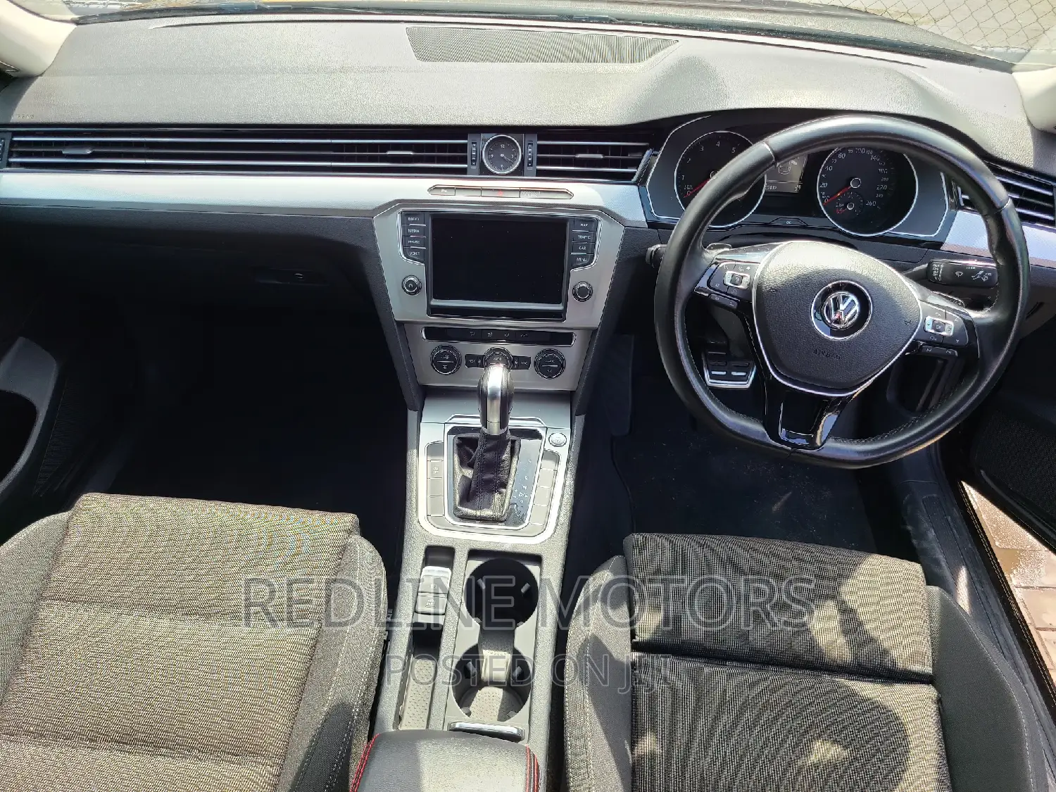 Volkswagen Passat 2016 Brown