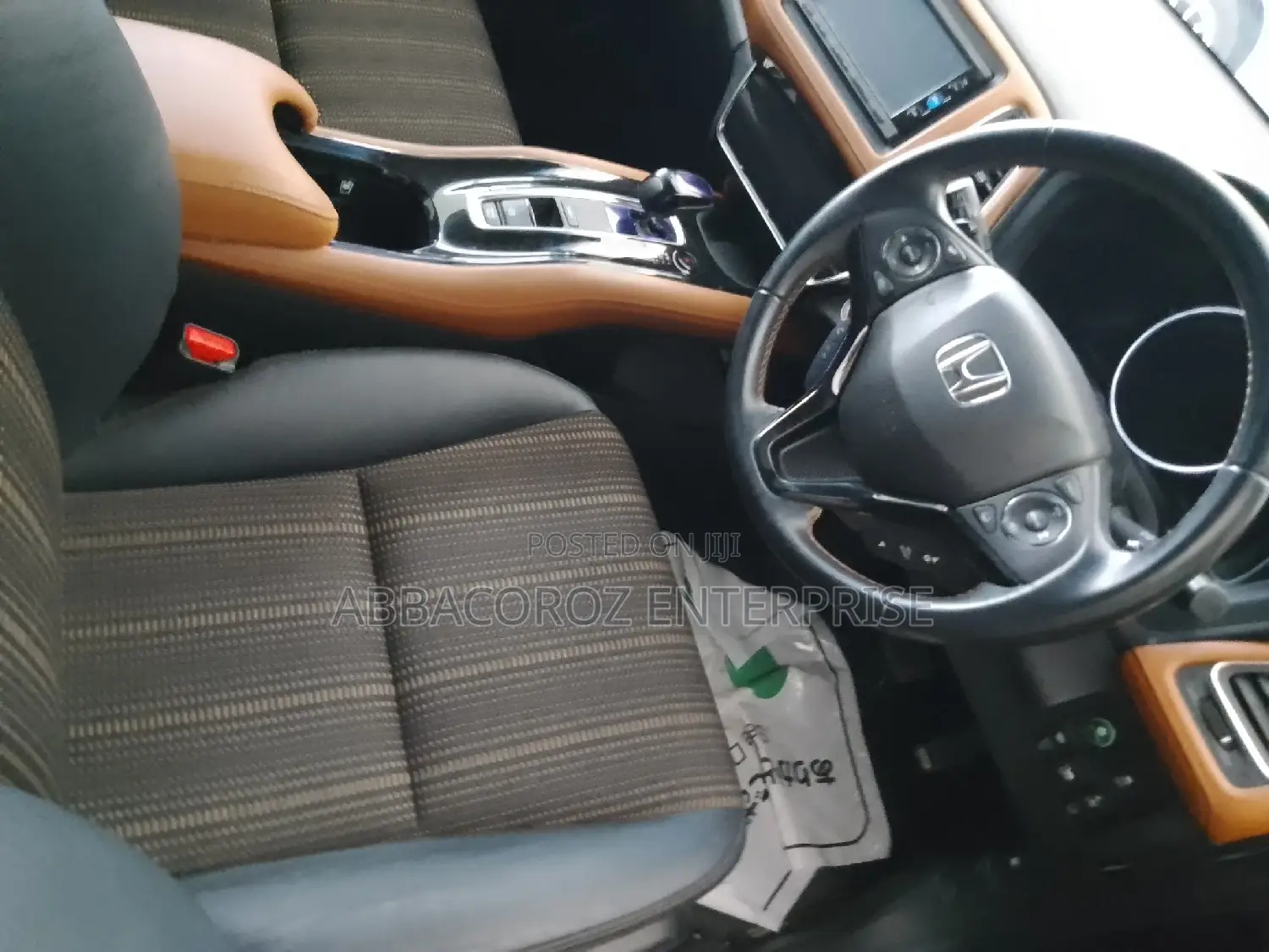 Honda Vezel 1.5 Hybrid 2WD 2016 Green