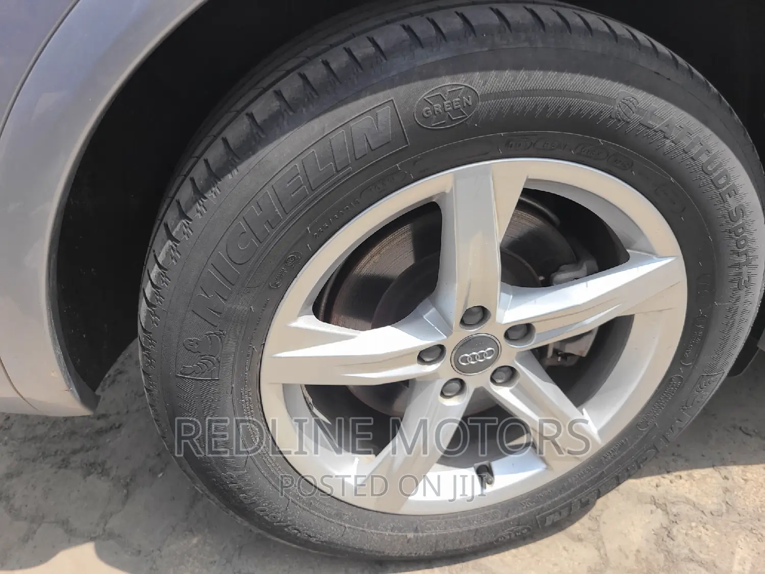 Audi Q5 2.0T Premium AWD quattro 2018 Silver