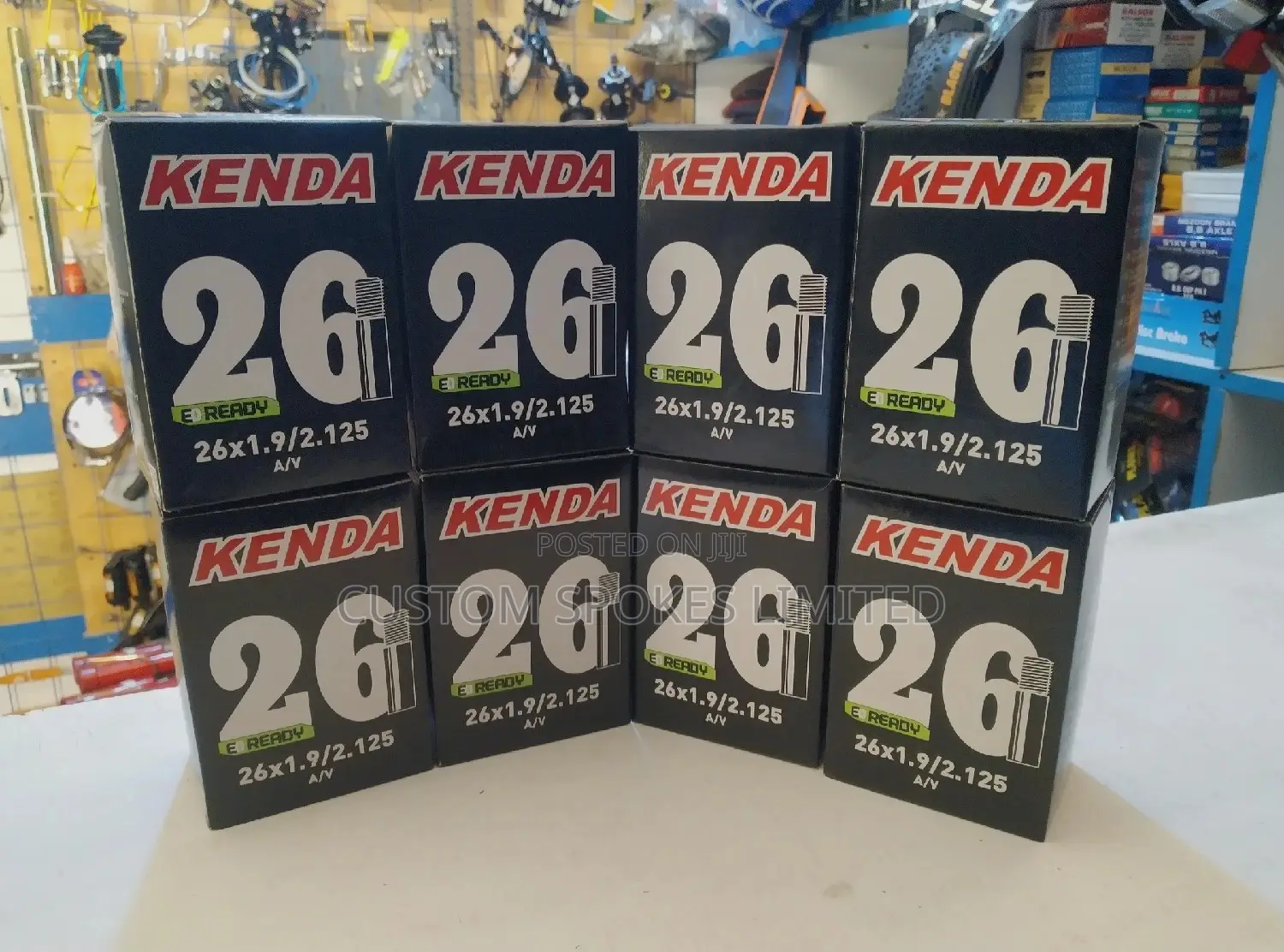 Kenda 26x1.9 / 1.25 AV (Schrader Valve) 40MM