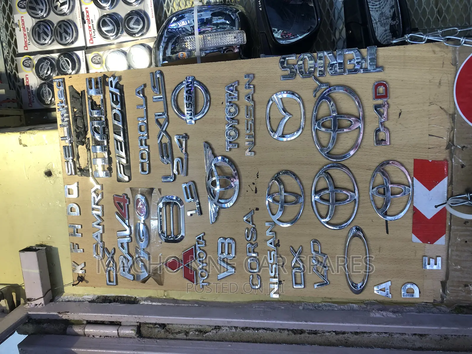 Car Logos and Names