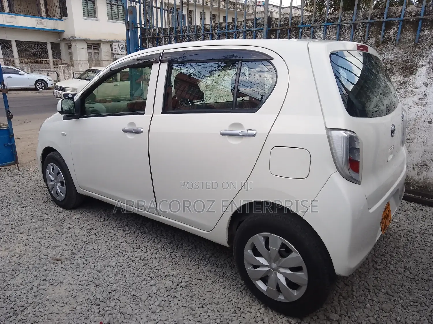 Daihatsu Mira 2016 Ivory