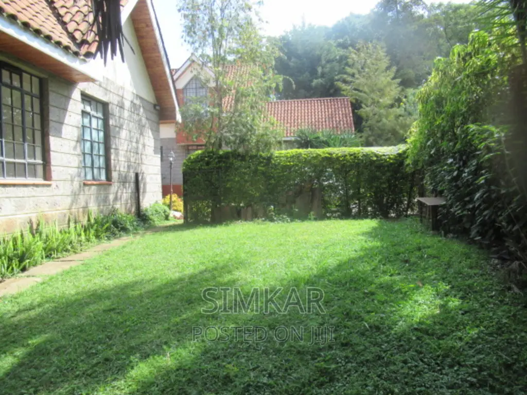 4bdrm Villa in Lavington Estate, Maziwa for sale