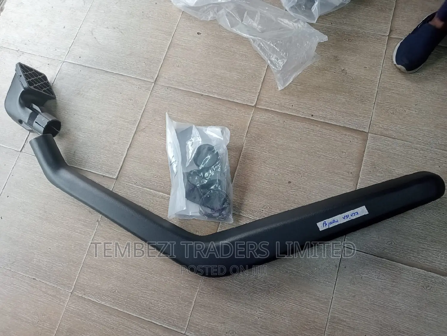 Snorkel Mitsubishi Pajero V31/V32/V44 Etc
