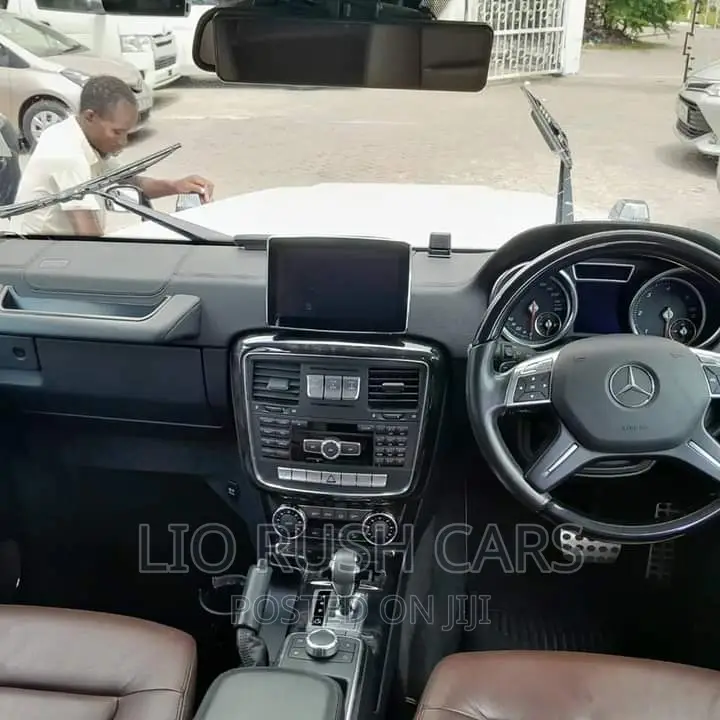Mercedes-Benz G-Class 2017 White