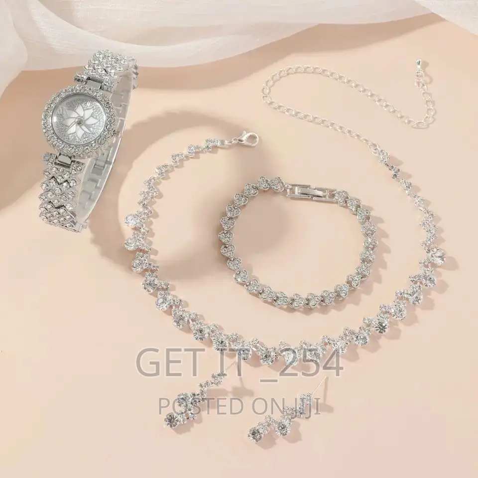 4in1 Ladies Gift Sets. Consists Of
Watch
Necklace