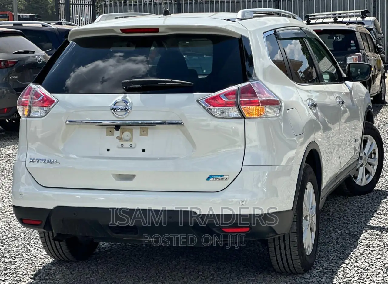 Nissan X-Trail 2.0 Hybrid FWD 2016 White