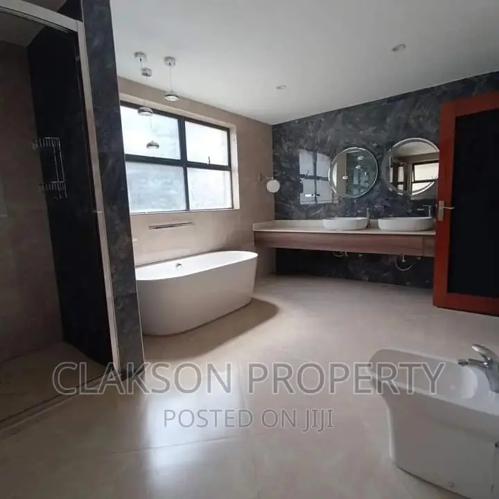 5bdrm Townhouse / Terrace in Lavington for rent