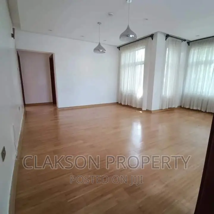 5bdrm Townhouse / Terrace in Lavington for rent