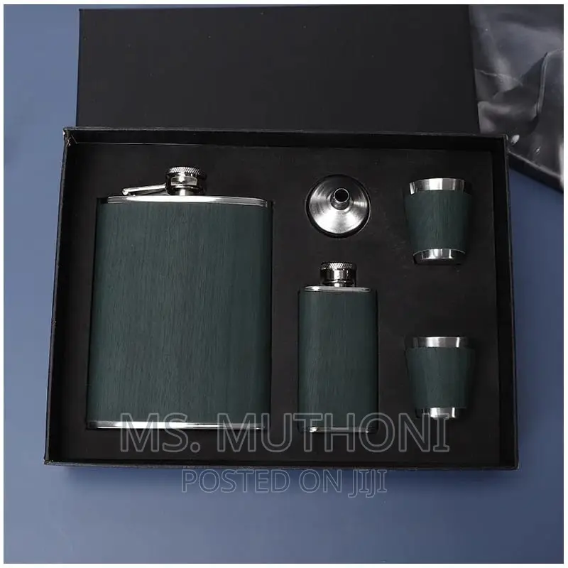2 Portable Flagon Hip Flask Set With 2 Tot Glasses Funnel