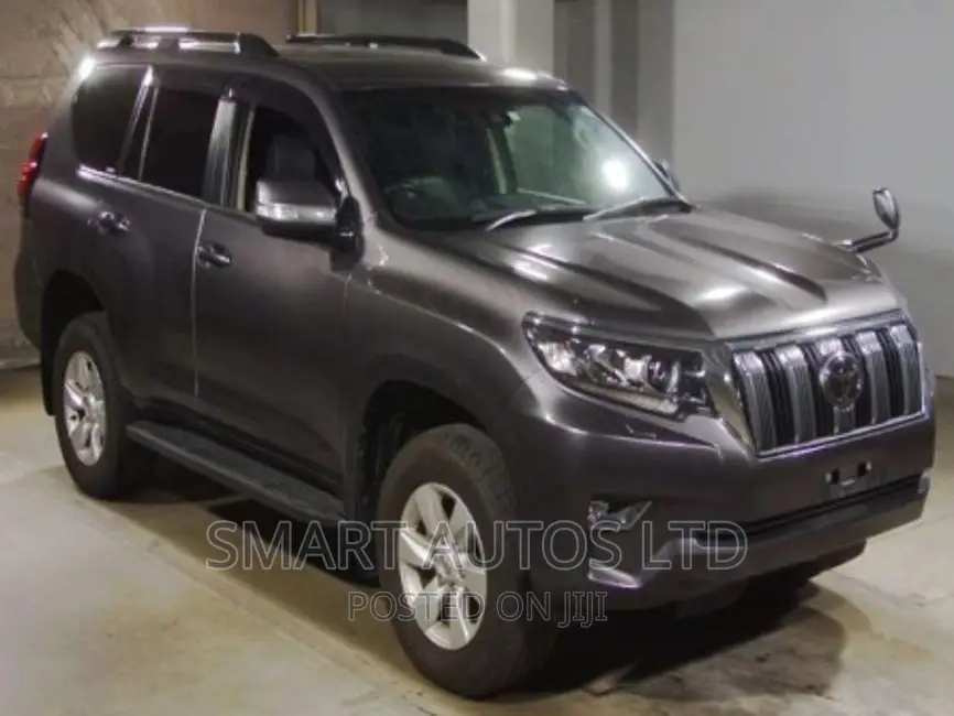 Toyota Land Cruiser Prado 2017 Gray