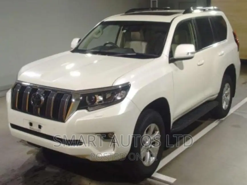 Toyota Land Cruiser Prado 2017 Pearl