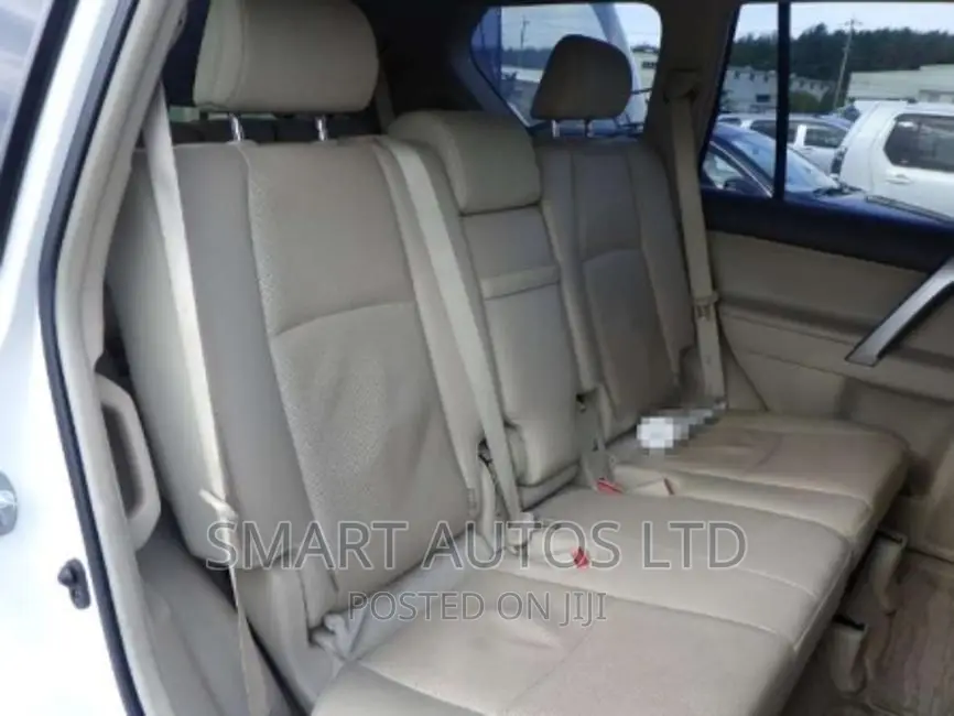Toyota Land Cruiser Prado 2017 Pearl
