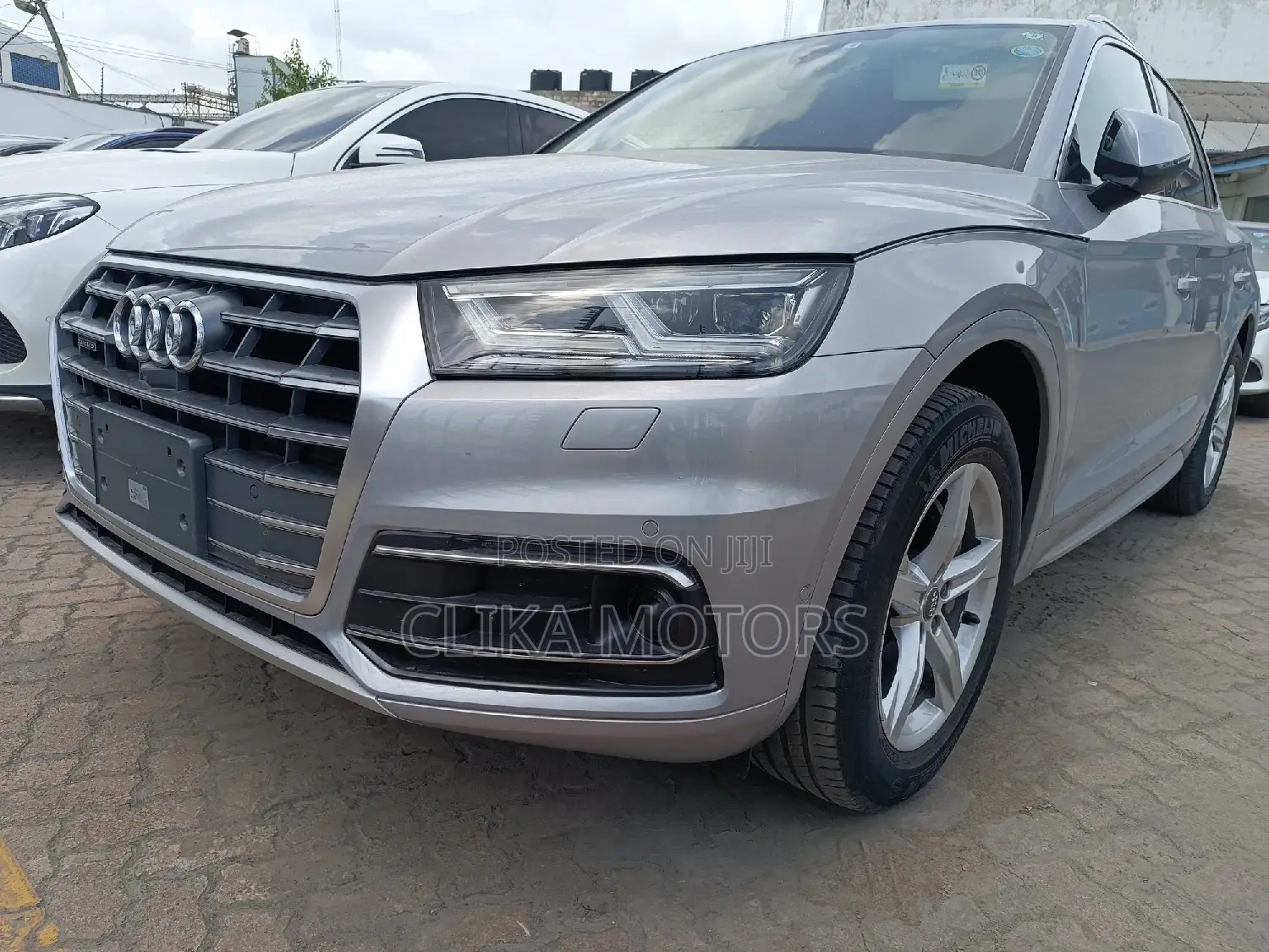 Audi Q5 2.0T Premium AWD quattro 2017 Silver