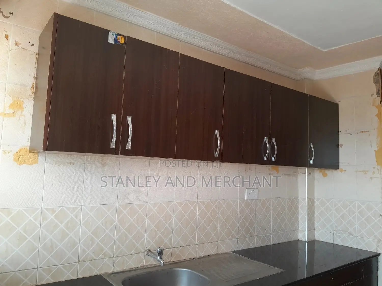 Kitchen Cabinet Countrywide Delivery!