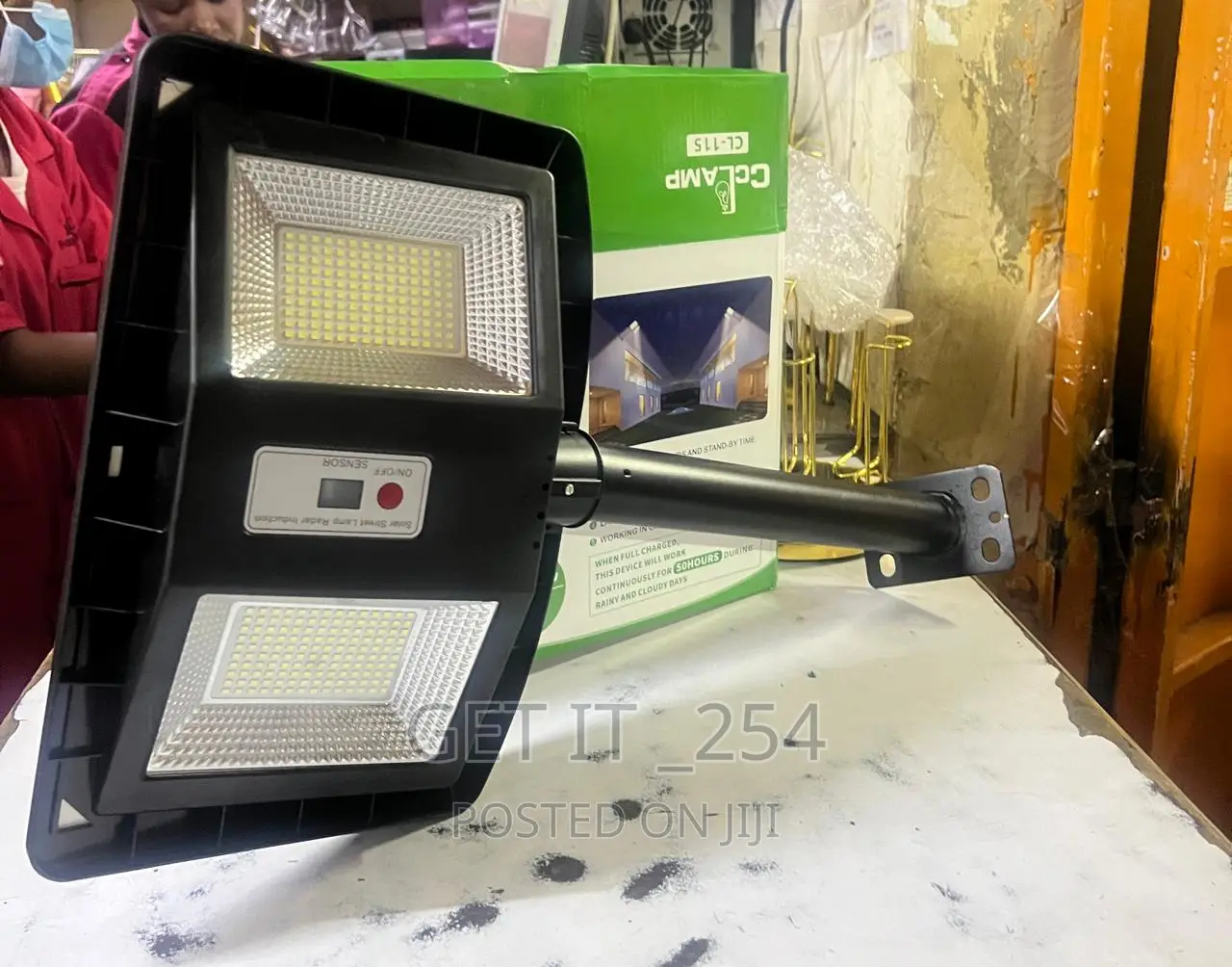 Cclamp 300 Watts Flood Light