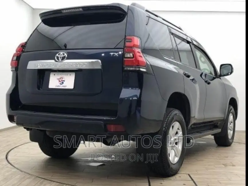 Toyota Land Cruiser Prado 2018 Blue