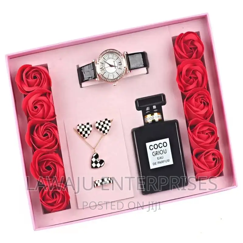 Moongrass Black Ladies Gift Set With Perfume